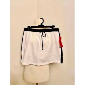 NWT‎ Retro Gloria Vanderbilt Sporty Skirt
